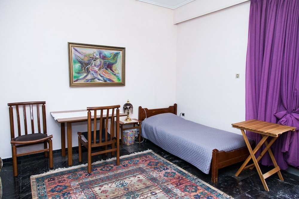 Фото Elegant Spacious Marousi Apt