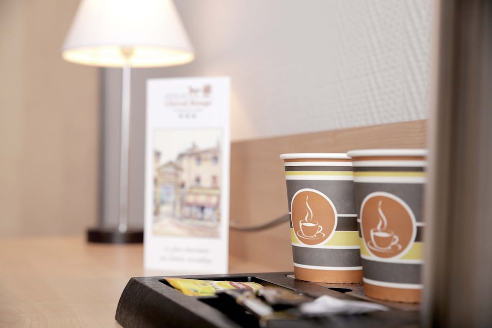 Фото Hotel du Cheval Rouge