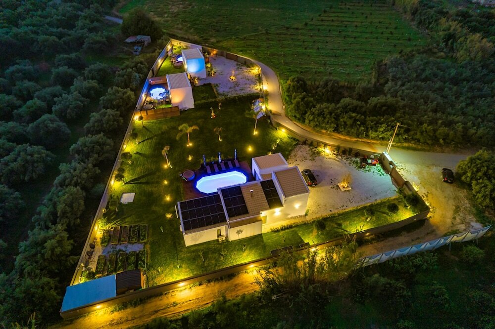 Фото Cocoon Villas