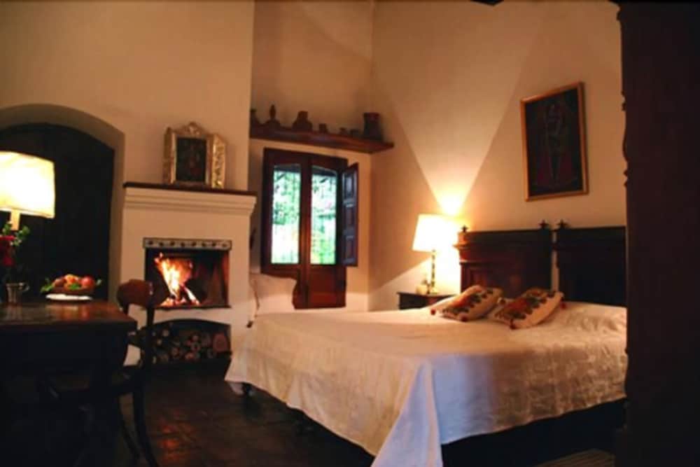 Фото Estancia El Bordo de las Lanzas