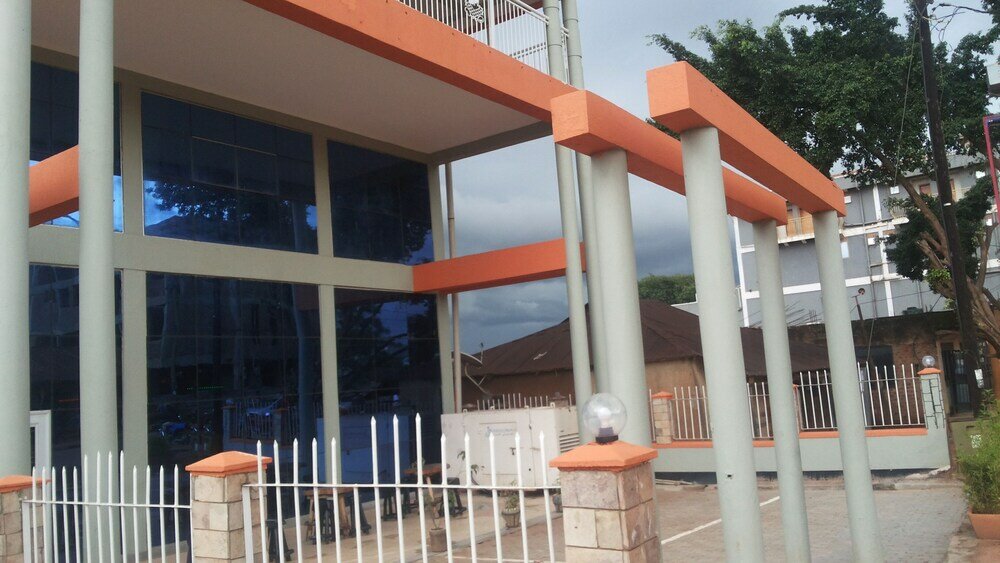 Фото Continental Hotel Gulu