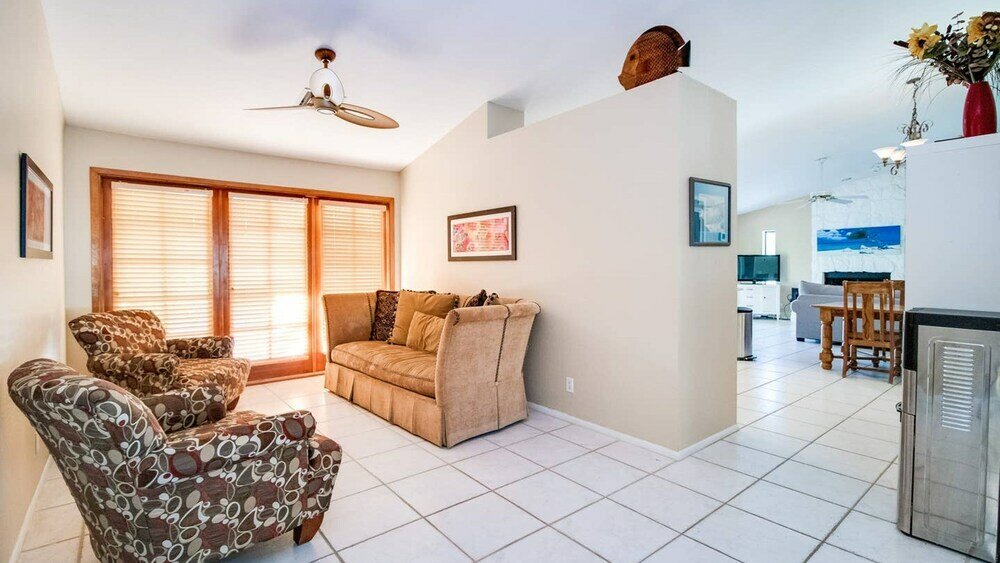 Фото North Phoenix 6 Bedroom With Guest House & Pool!
