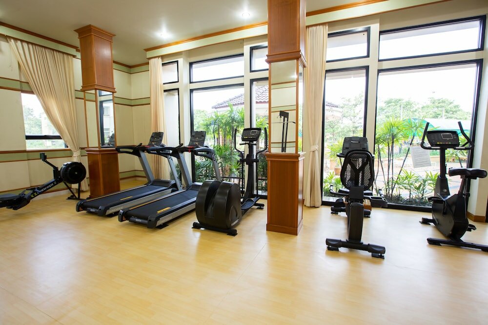 Фото Surin Majestic Hotel