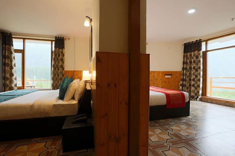 Фото Hotel Wti Airport