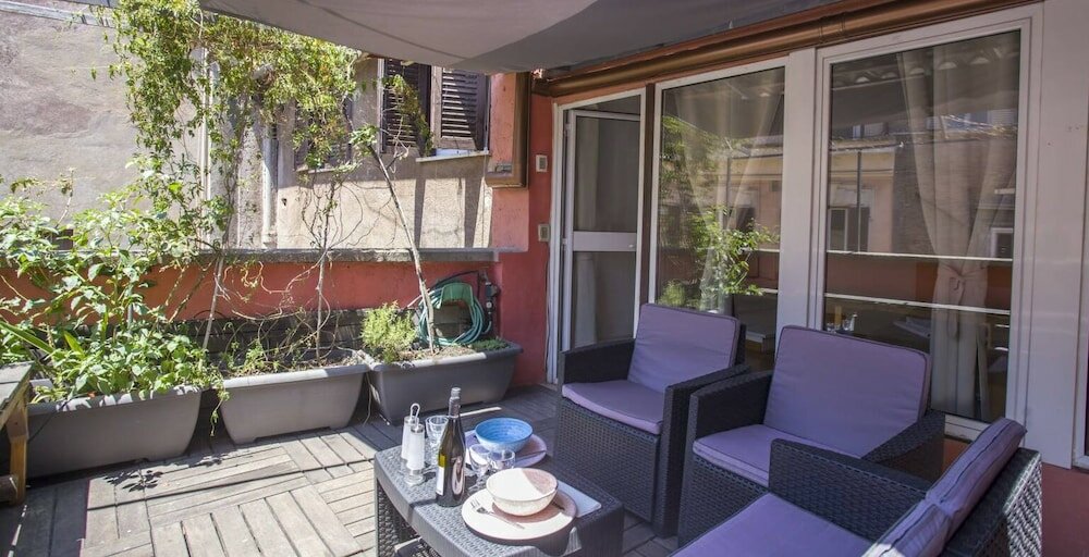 Фото Monserrato Apartment