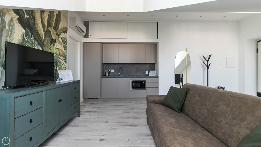 Фото Italianway - Commenda 35 C