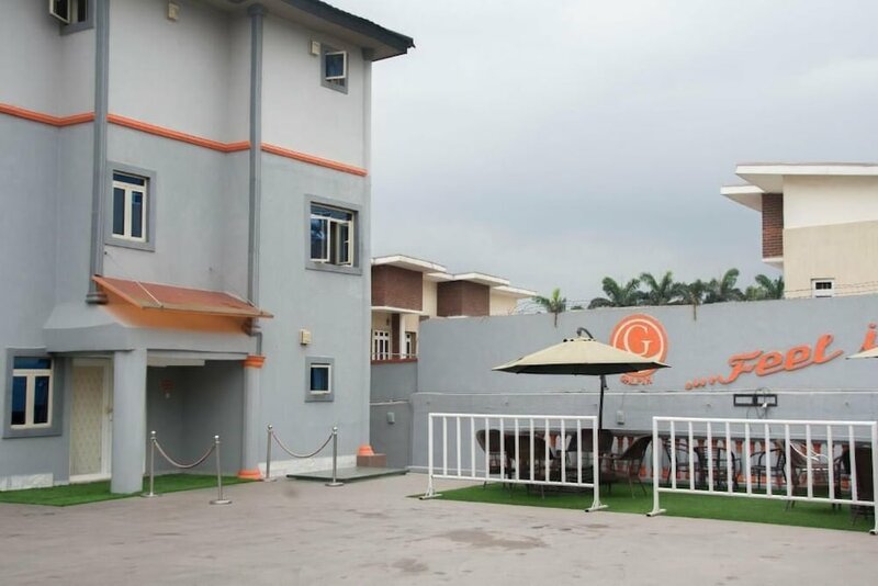 Гостиница Galpin Suites Ikeja в Лагосе