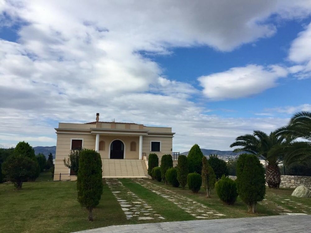 Фото Luxury Villa Thea