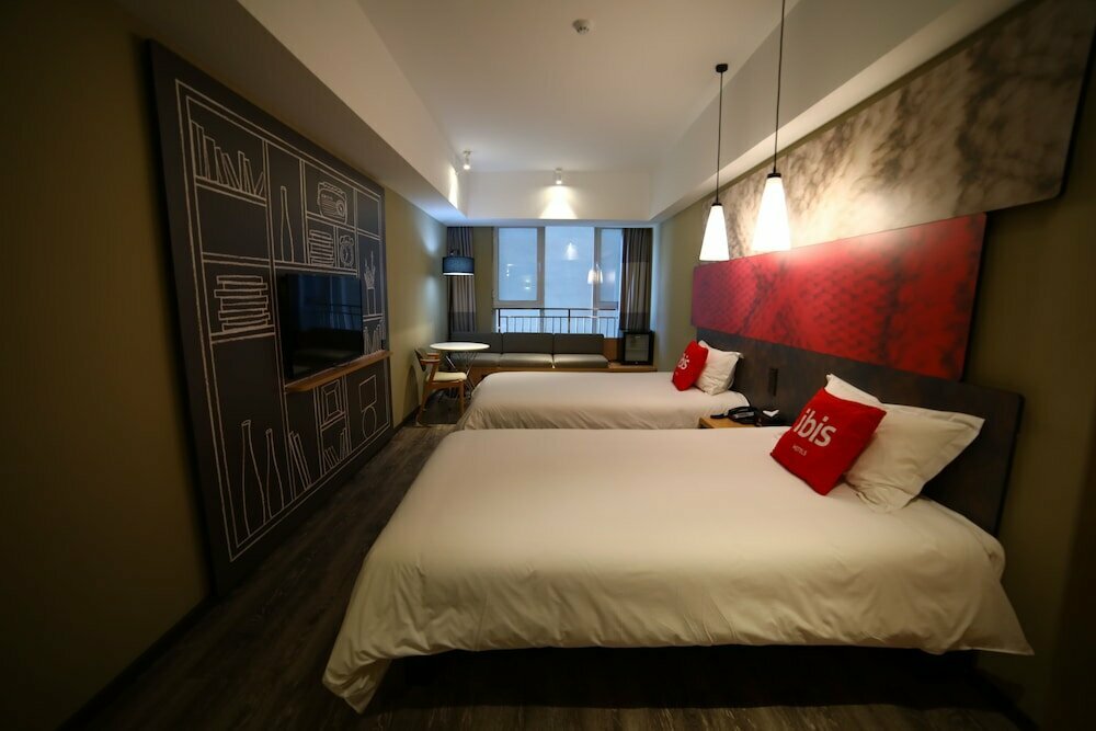 Hotel Ibis Weihai Oriental New Ground Hotel, Weihai, photo