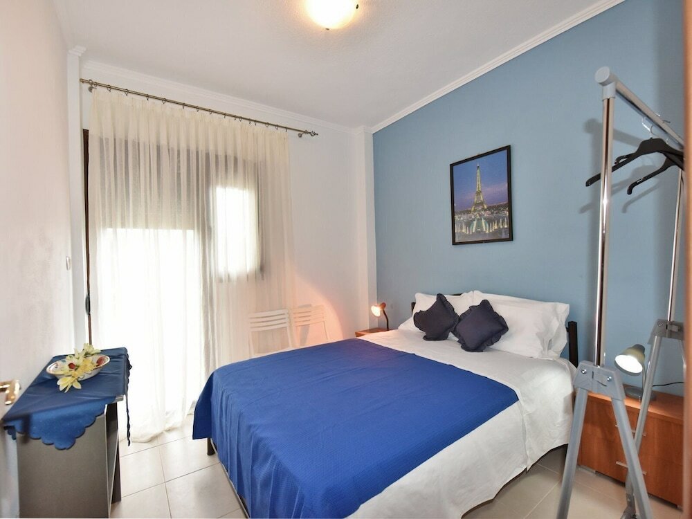 Фото Villa George