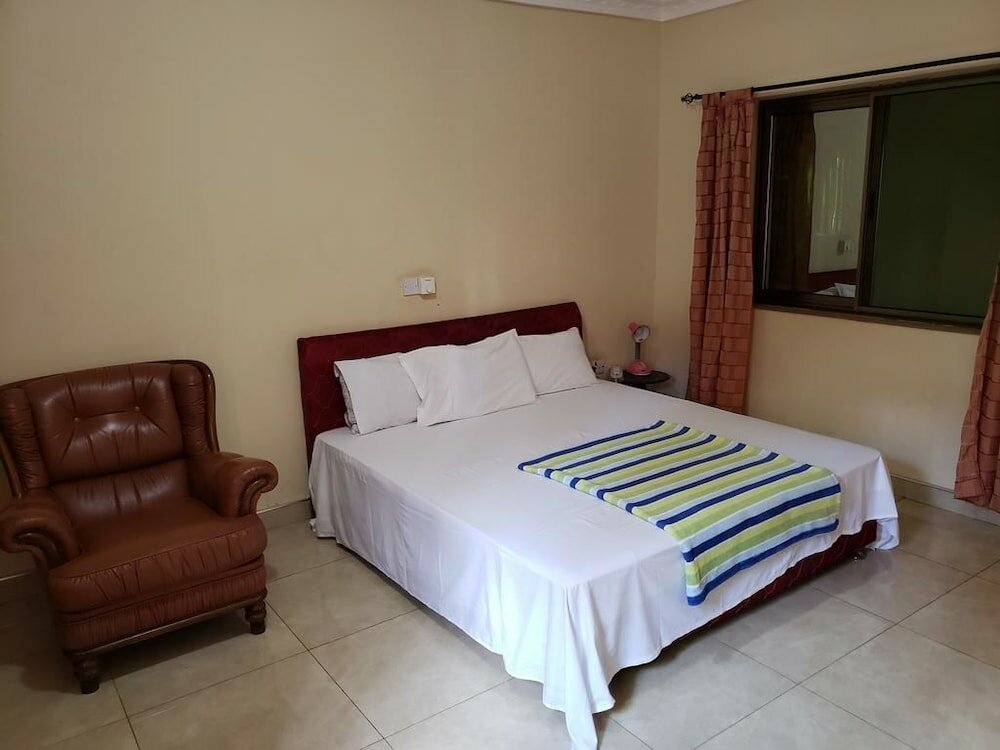 Фото Nabegyi Hotel