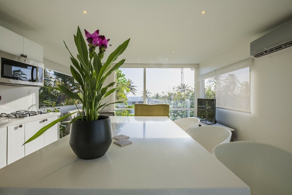 Фото Boca Catalina Modern Villa