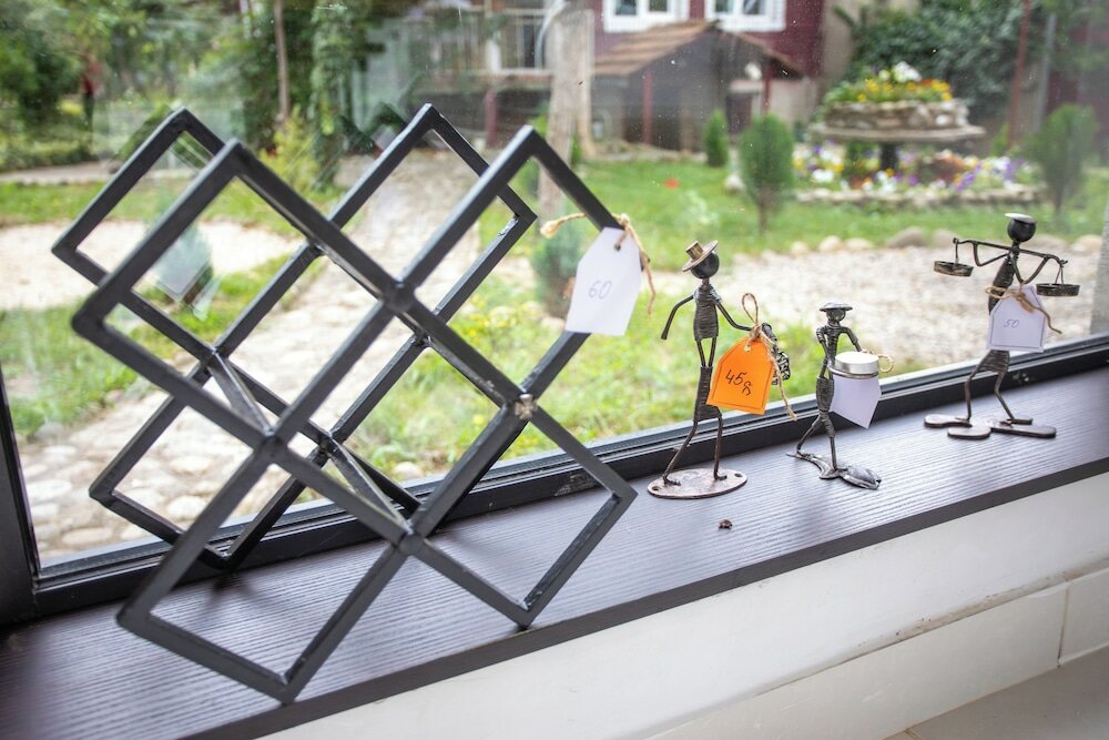 Фото Book Hotel • წიგნების სასტუმრო