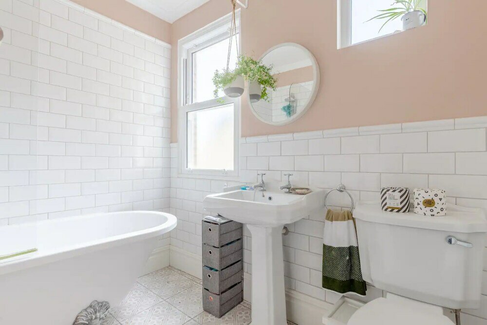 Фото Spacious 2 Bedroom Home in Lewisham