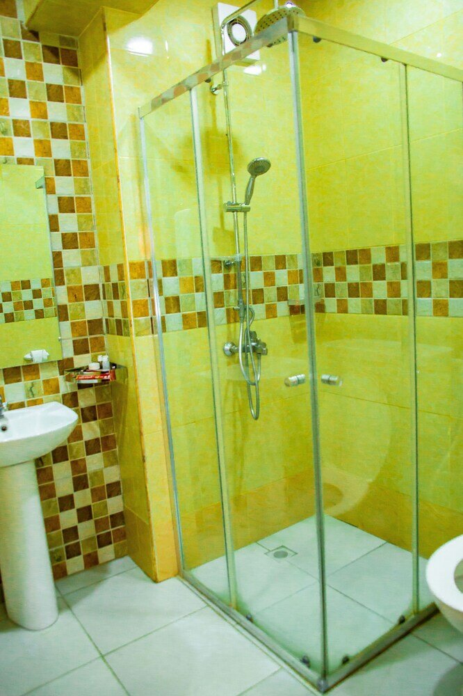 Фото Eden Highlands Hotel