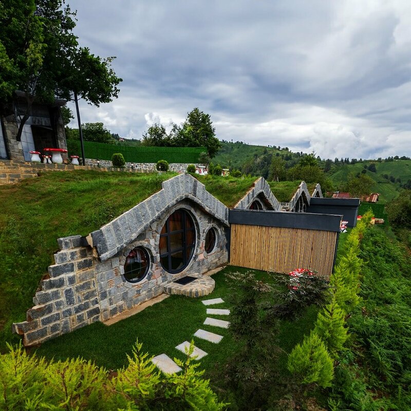 Гостиница Hobbit Chalet в Ризе
