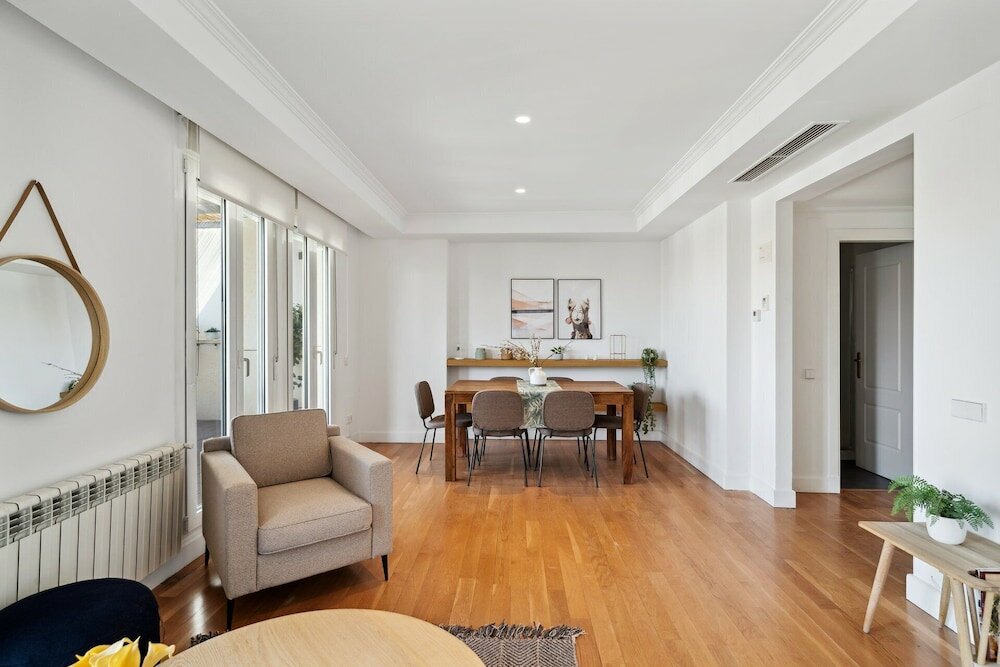 Фото Limehome Madrid Calle de Nuñez de Balboa