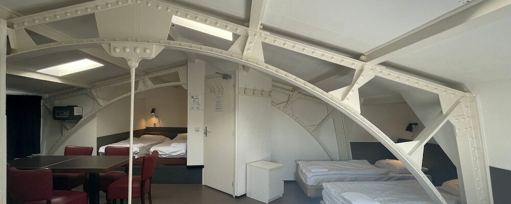 Фото City Hotel Rembrandt Square