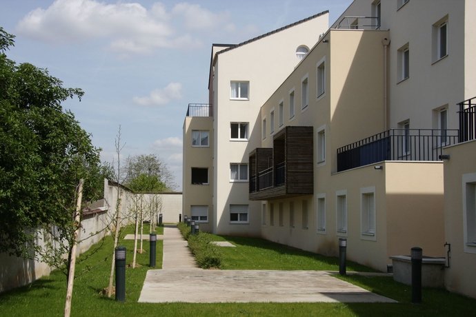 Фото Sejours & Affaires Creteil Le Magistere