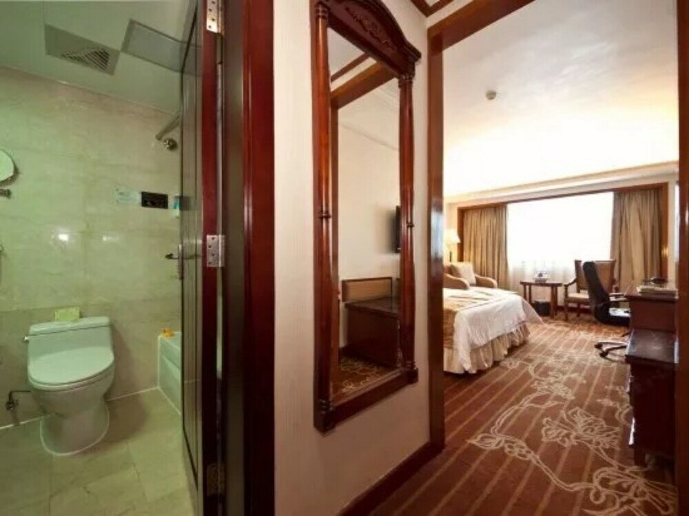 Фото Fujian Sunshine Holiday Hotel