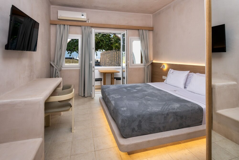 Фото Aelia Luxury Suites