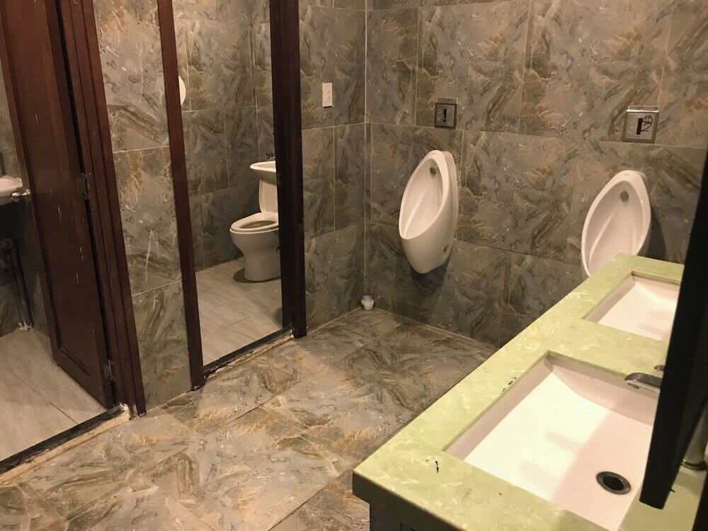 Фото Viet Star Buffet Club & Marvel Hostel