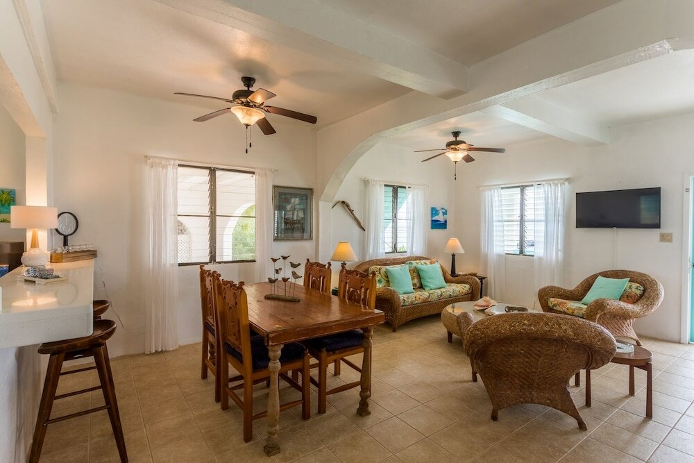 Фото Coralito Bay Suites & Villas