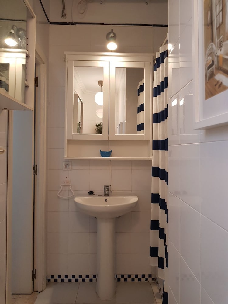 Фото Amplio y Luminoso EN el Corazon Sevilla