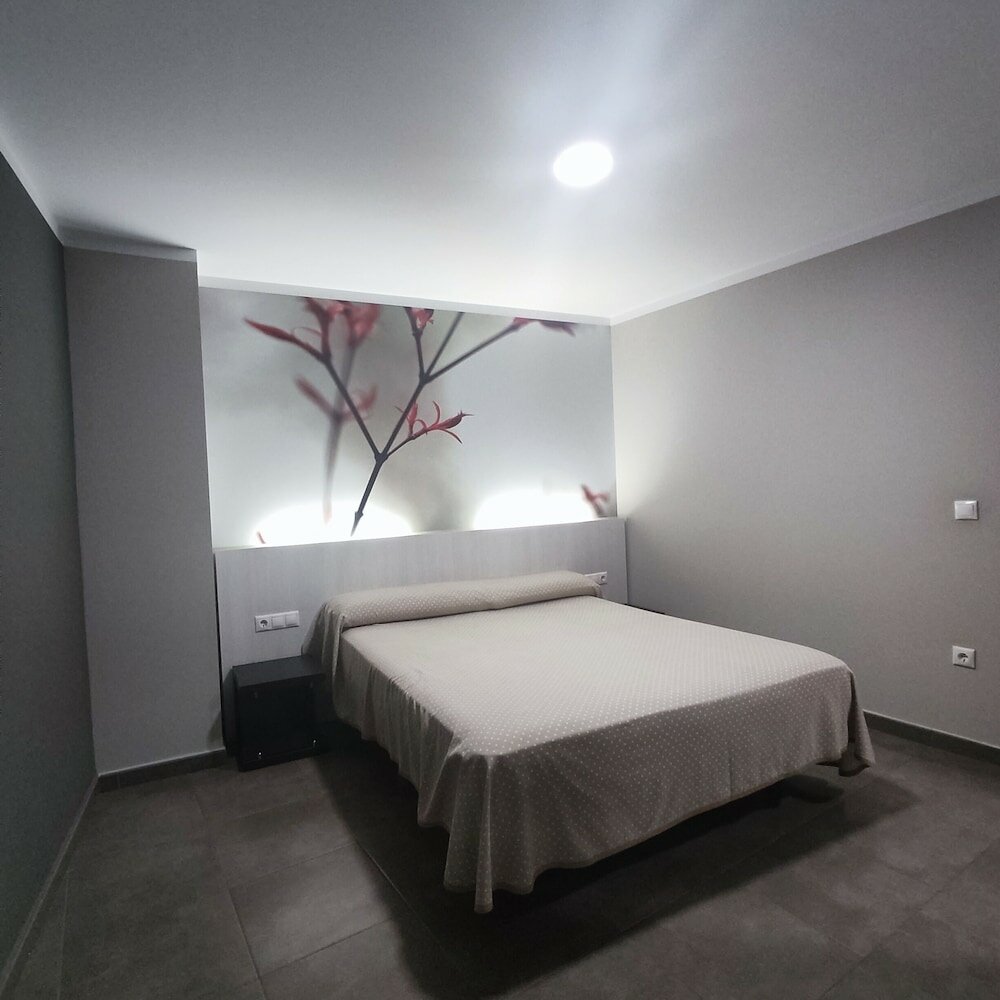 Фото Aparthotel Meseguer