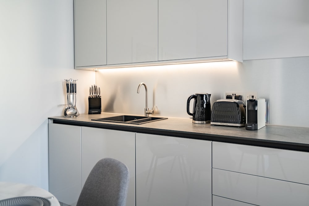 Фото 2 Queensberry Place by Stayo