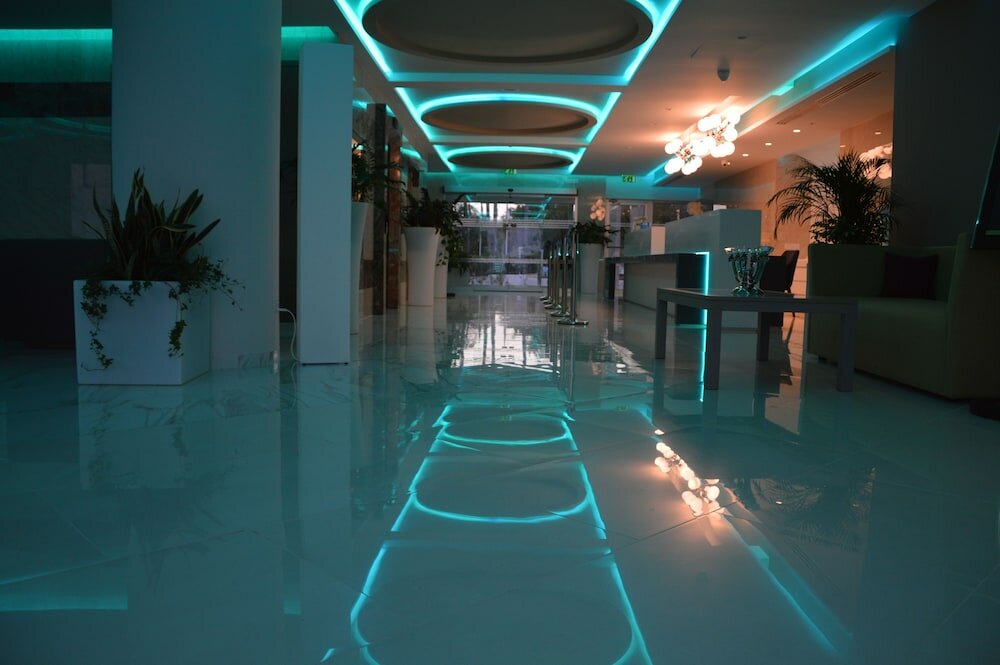 Фото Vassos Nissi Plage Hotel & SPA