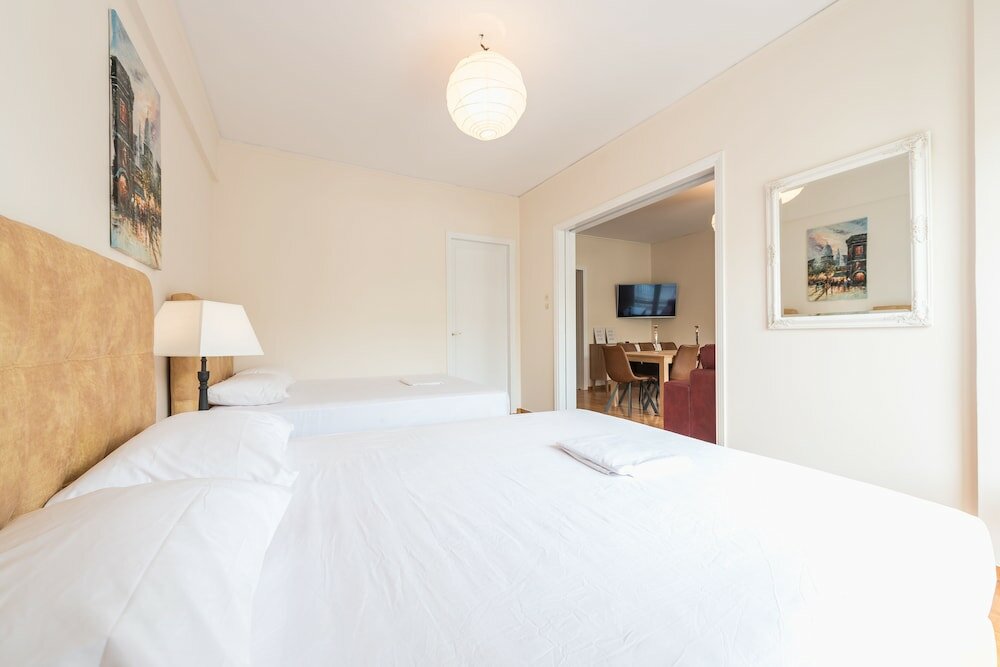 Фото Athens Crown Paradise Apartments