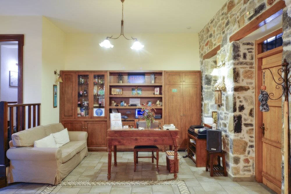 Фото Eos Authentic Experience