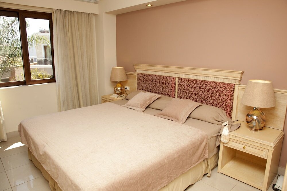 Фото Okeanis Golden Resort