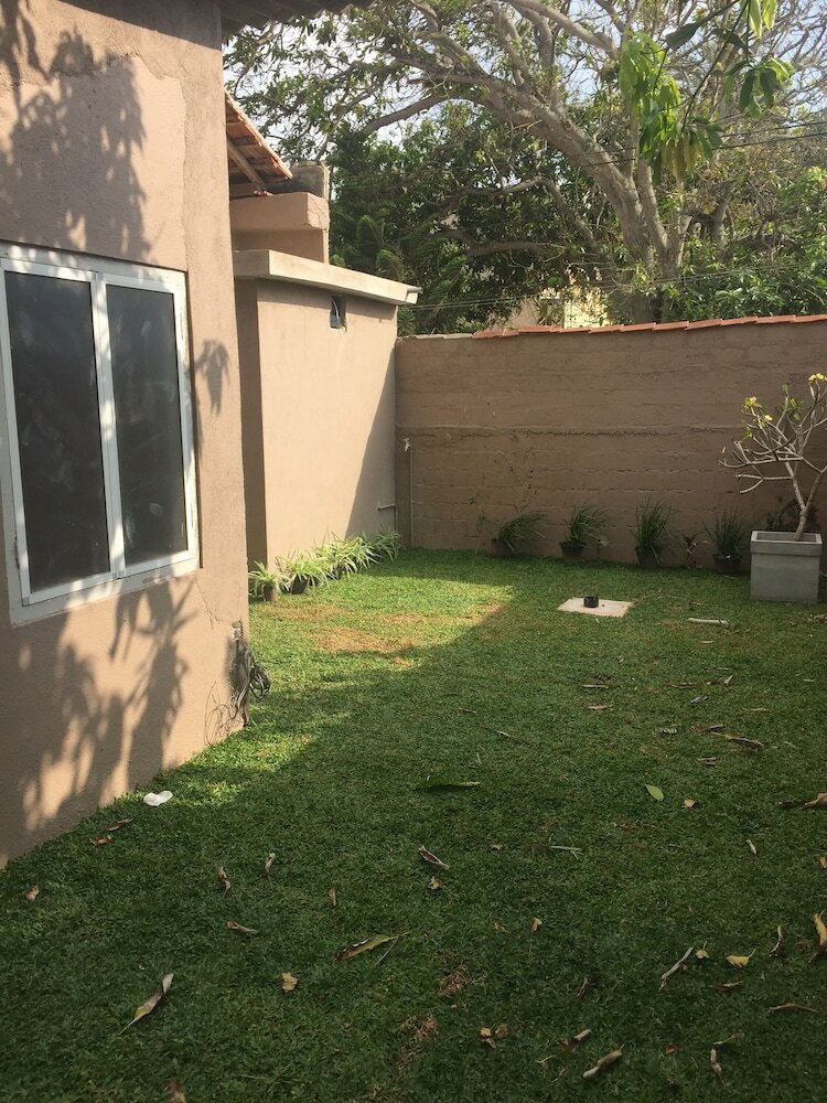 Фото Boots Travelers Lodge