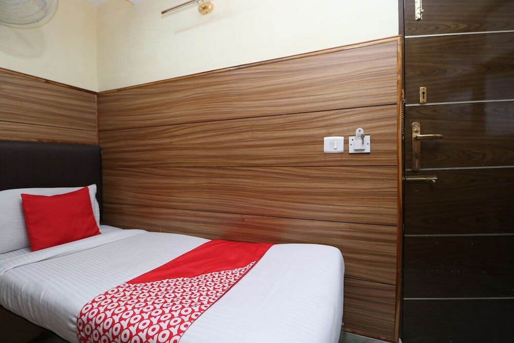 Фото Collection O 3504 Vivek International Hotel