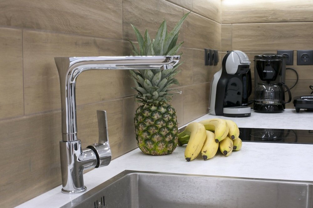 Фото B Koukaki A Modern Studio