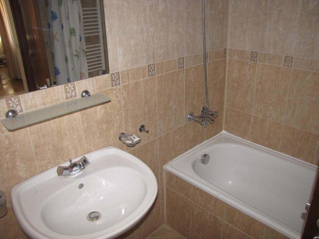 Фото Edelweiss Inn Aparthotel Bansko