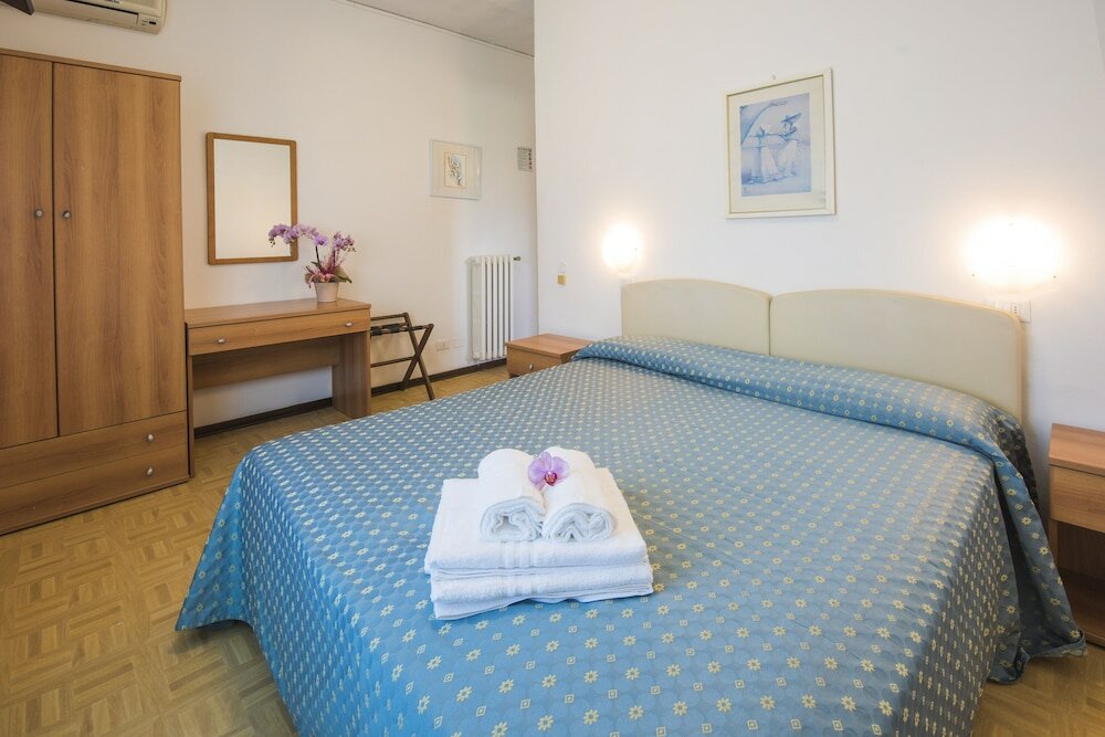 Фото Hotel Mariotti