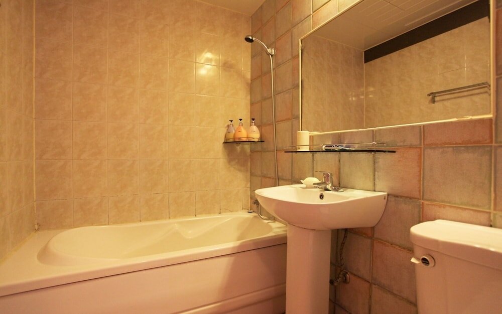 Фото Sungshin University Station Galaxy2