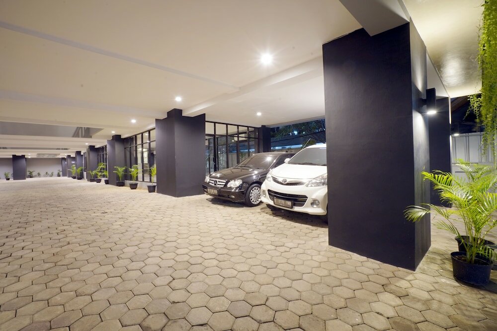 Фото Dparagon Kebon Jeruk