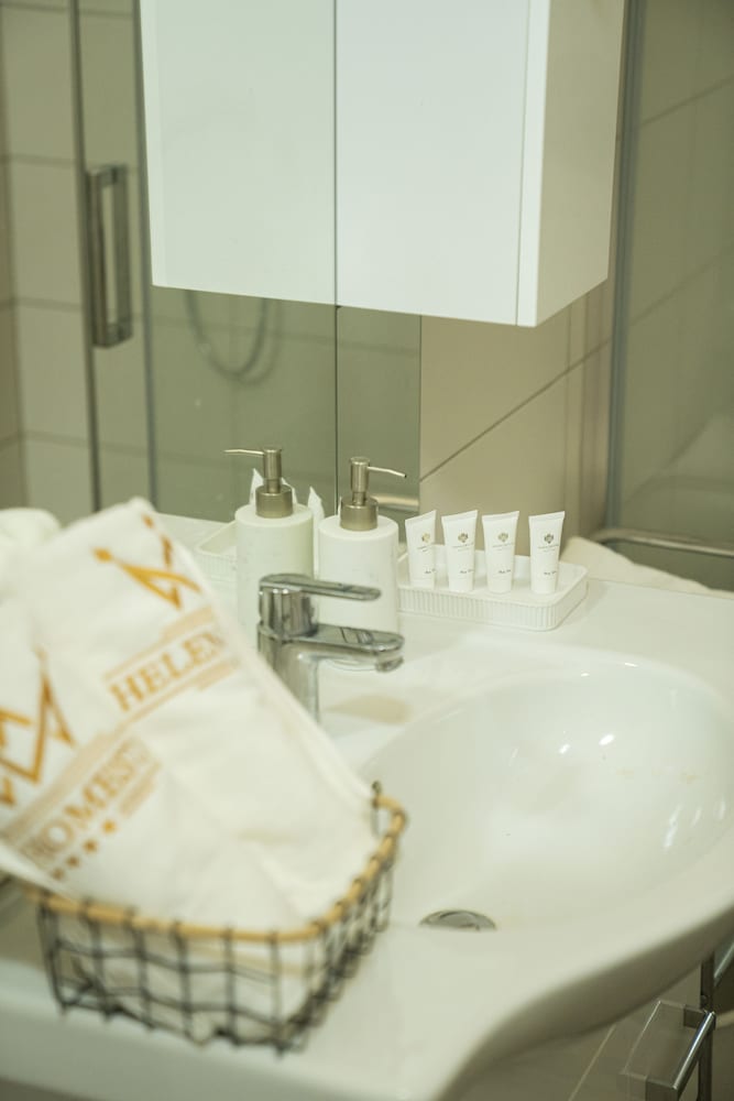 Фото Helen Homestay Václavské náměstí