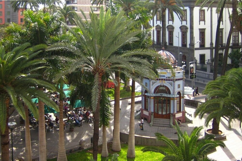 Фото Triana Bella Suites