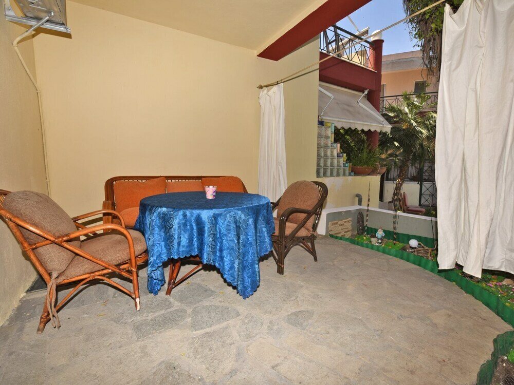 Фото Demi Maisonette