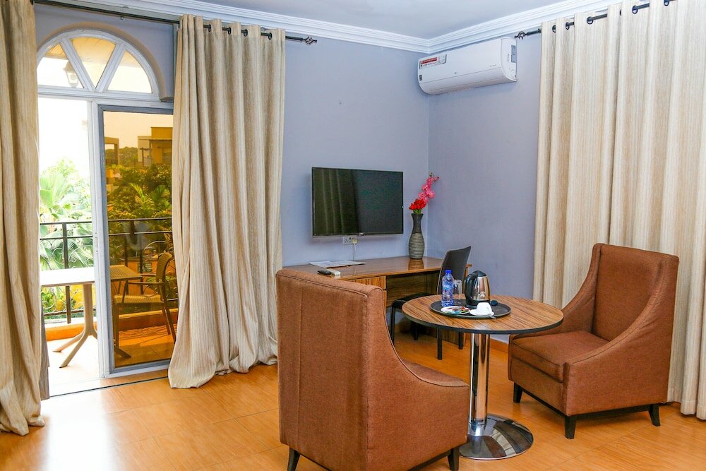 Фото Midindi Hotel