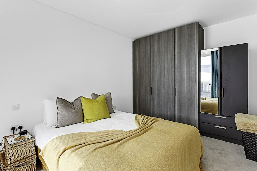 Фото Gorgeous Clapham Flat