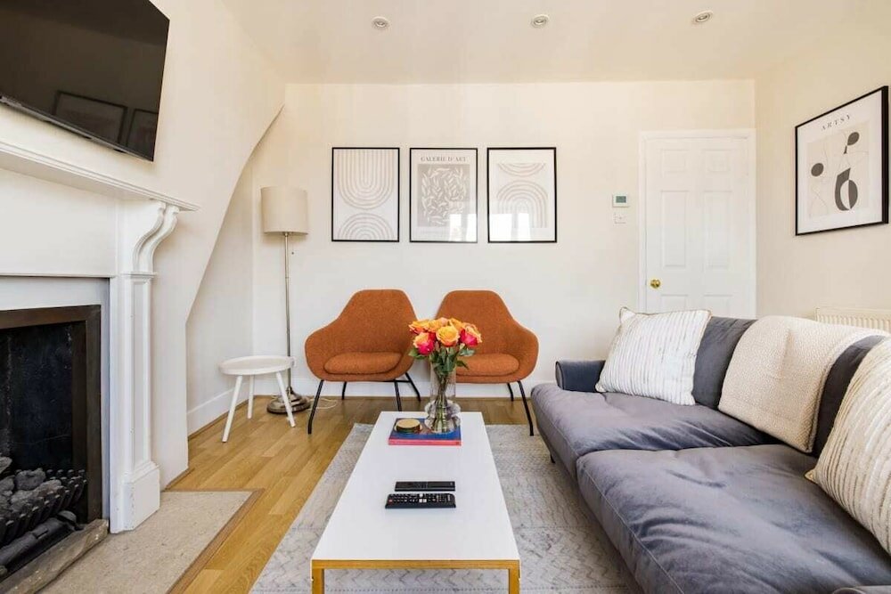 Фото The London Crib - Relaxing 1bdr Flat With Terrace