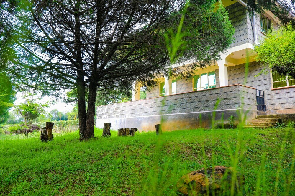 Фото Lake Olbolosat Resort Park Lodge