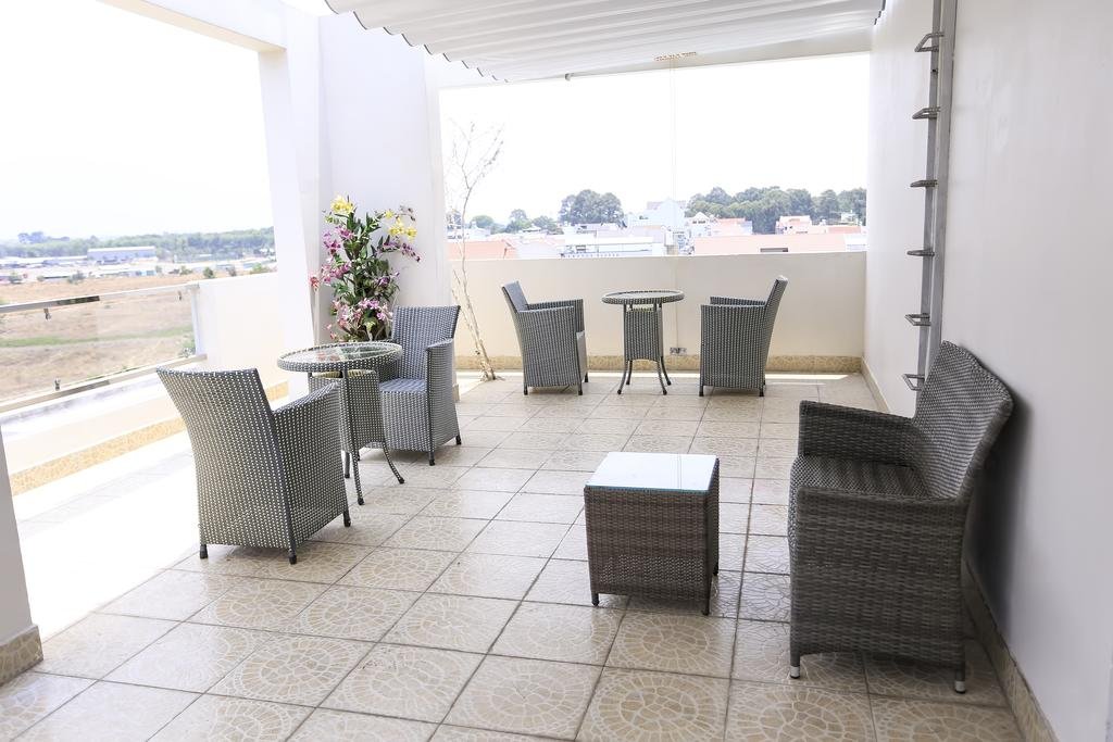 Фото Royal Hotel Bien Hoa