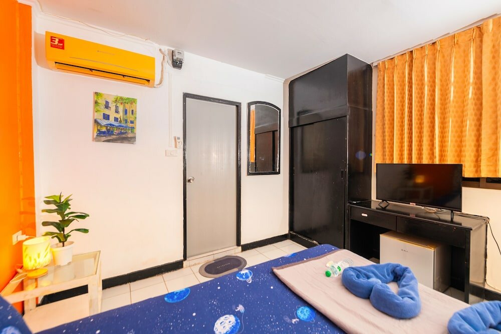 Фото Happy Jomtien - Beachfront